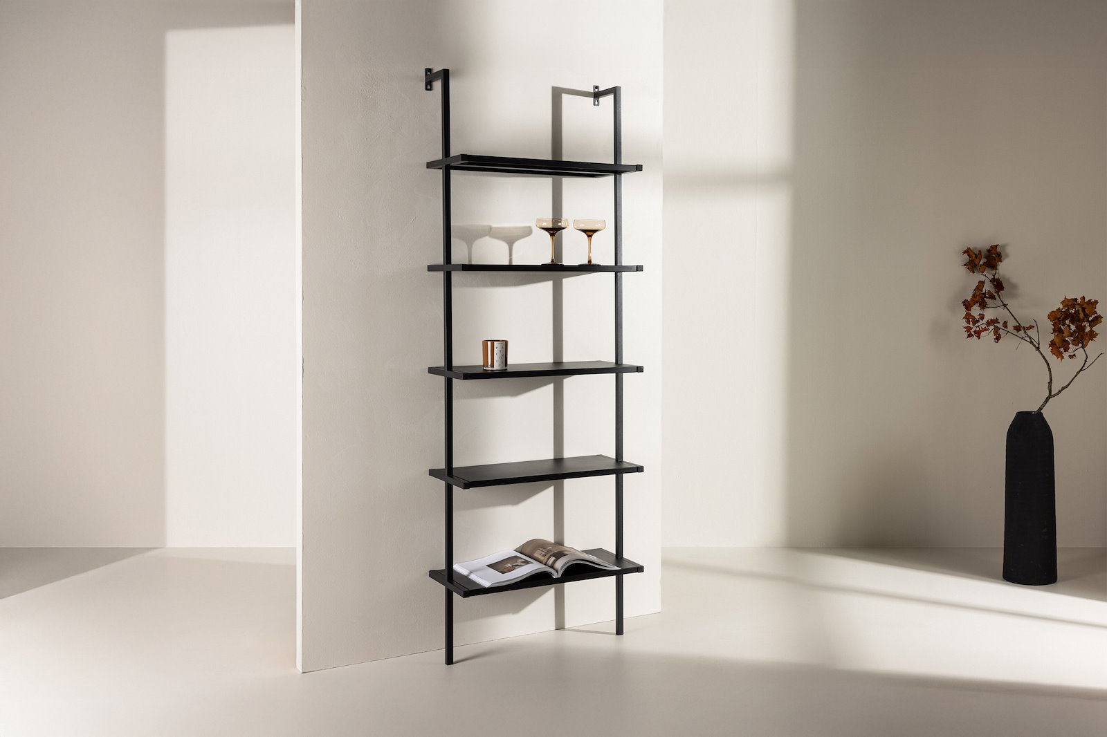 Caracas vegghylle - Moderne hyller og reoler til alle rom